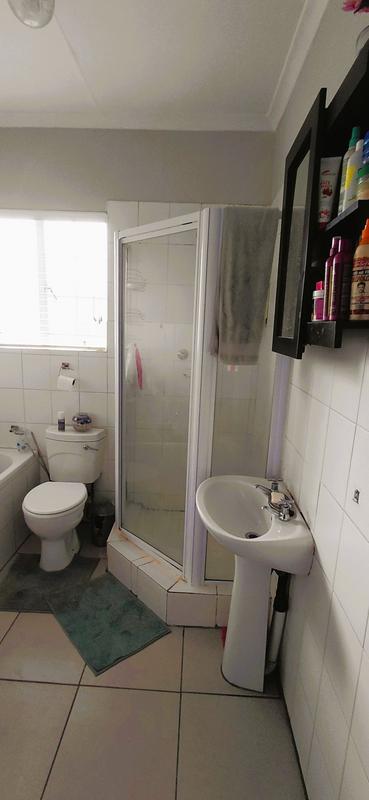 2 Bedroom Property for Sale in Noordhoek Free State